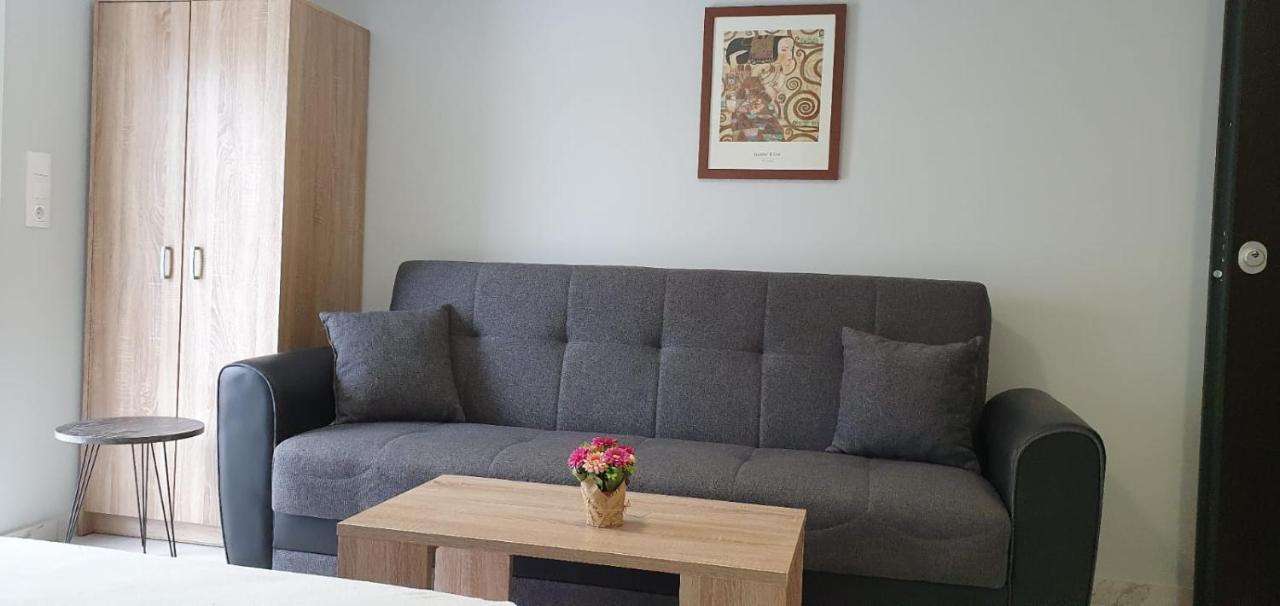 Apartmani Dedalus Paralía エクステリア 写真